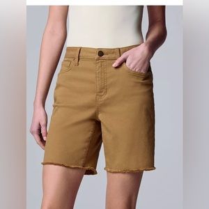 Simply Vera Vera Wang.  High waisted Jean Shorts sz 4